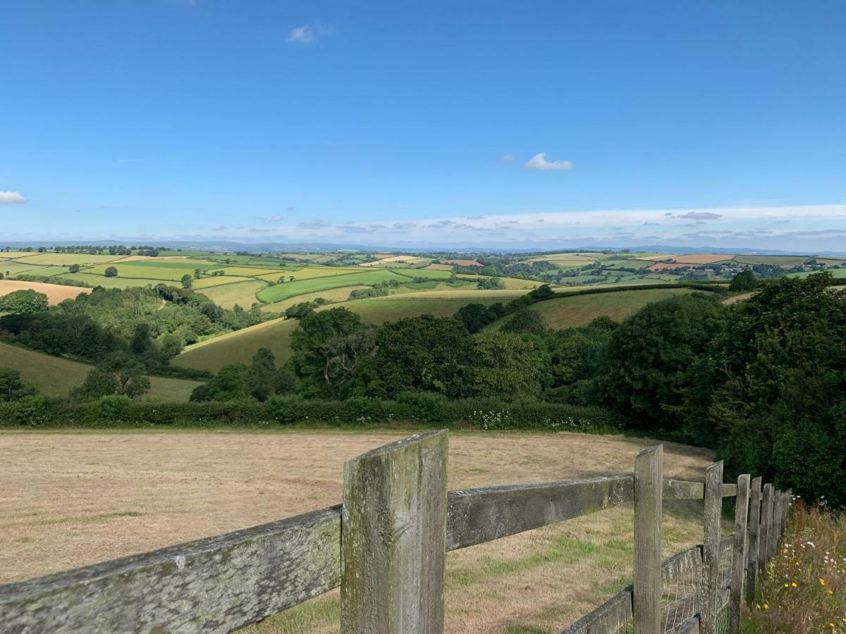 Kerswell Farmhouse トットネス エクステリア 写真